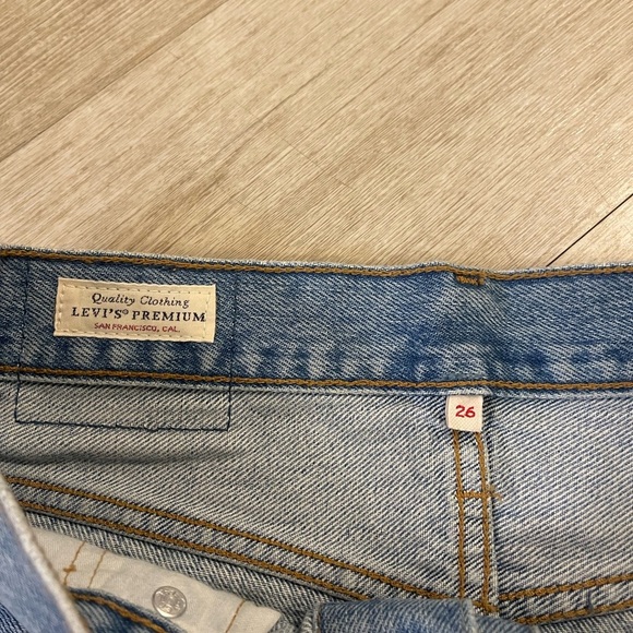 NWOT Levi's Button Front Mini Skirt - Picture 4 of 7